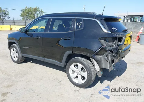 2018 Jeep Compass Latitude 4X4 from USA, damaged, VIN 3C4NJDBB2JT418038